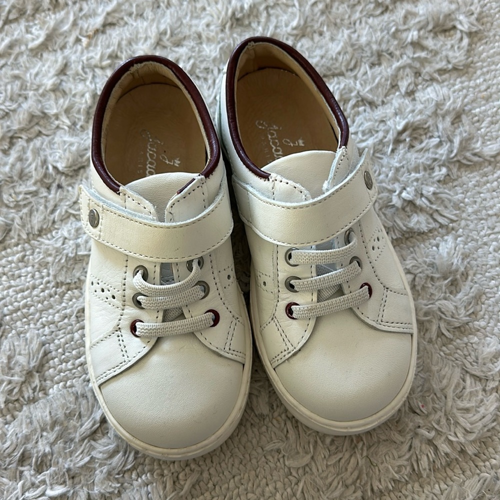 NWOT Brand new Jacadi leather sneakers size 26 European